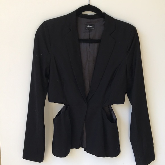 Bardot Elegant Black Cutout Blazer - Picture 3 of 8